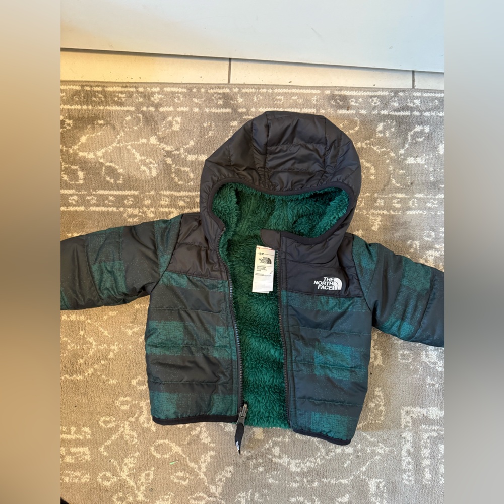 The North Face infant 3-6m reversible Hooded Jacket